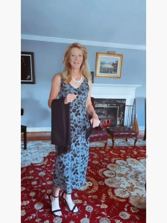 Sleeveless V-Neck Mesh Maxi Dress, Floral Casual Elegant Long Dress - Picture 6 of 7